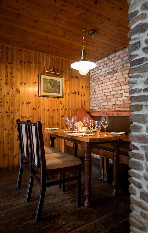Lydons Lodge Hotel Cong Buitenkant foto